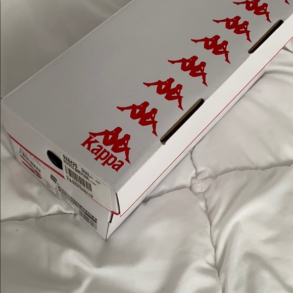 KAPPA SLIDES !! BRAND NEW - Picture 2 of 4